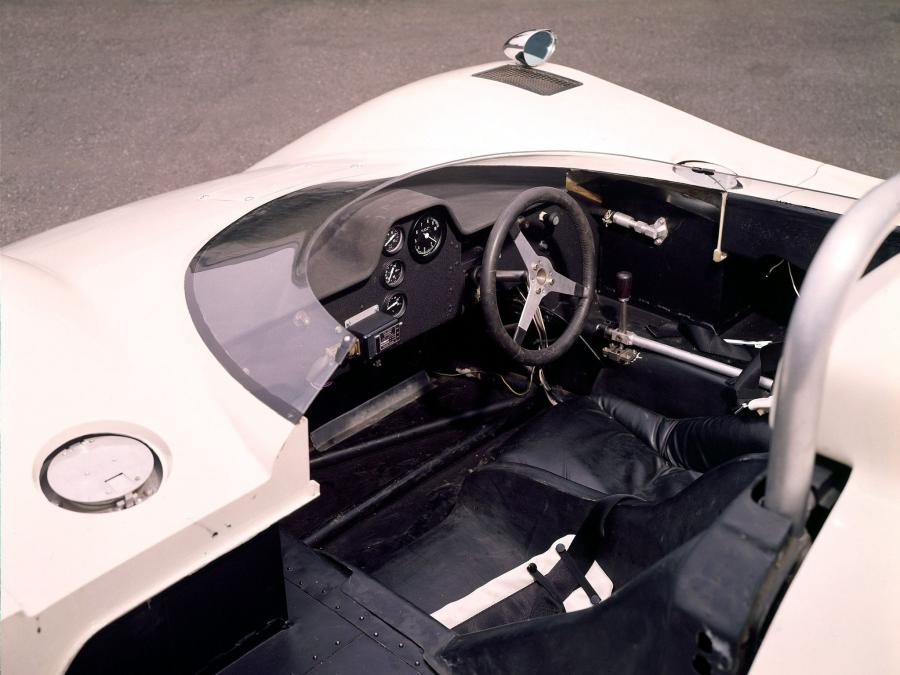  Nissan R383 1970 года  (фото 6 из 17)